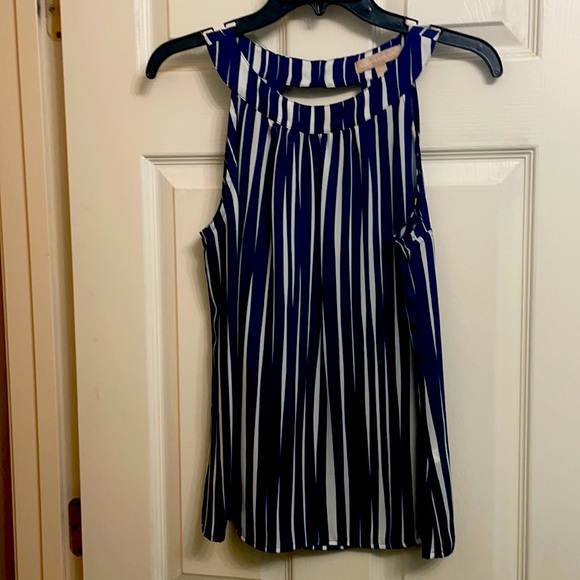 Banana Republic Tops - Banana republic blue blouse